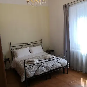https://la-pianta-grassa-appartamento-a-2-passi-dal-centro.emilia-romagnahotels.net